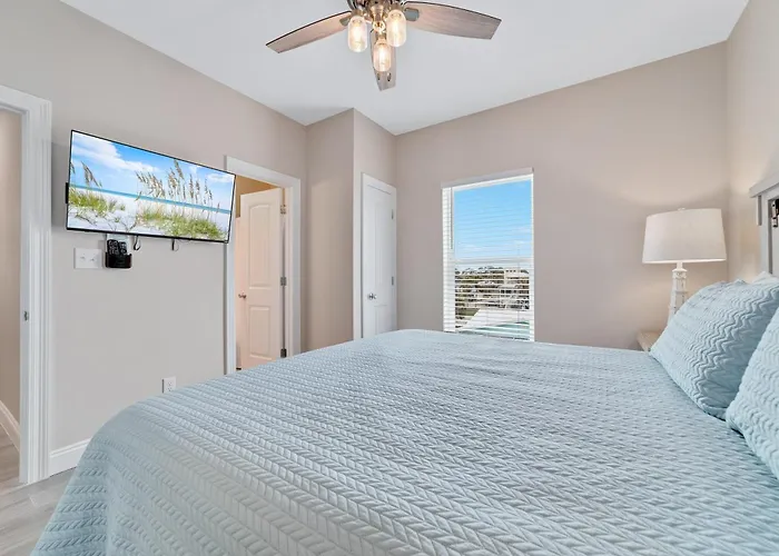 Holiday home Hangout Vista By Gsvr - Roof Deck, Game Room, Theater & Pool - Prime Location Free Activities And Golf!